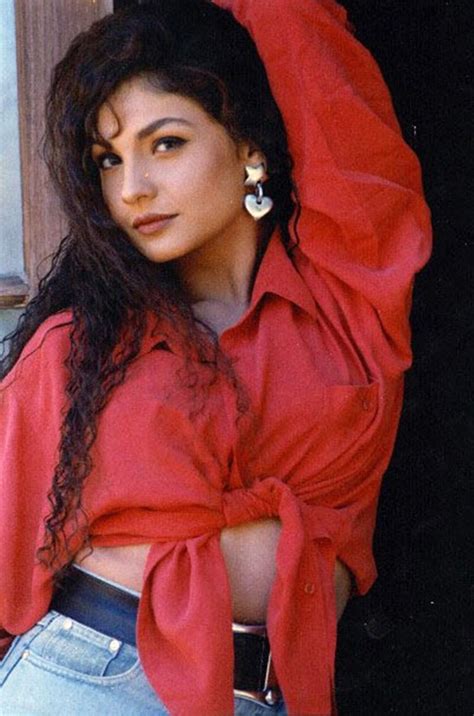 pooja bhatt ki nangi photo